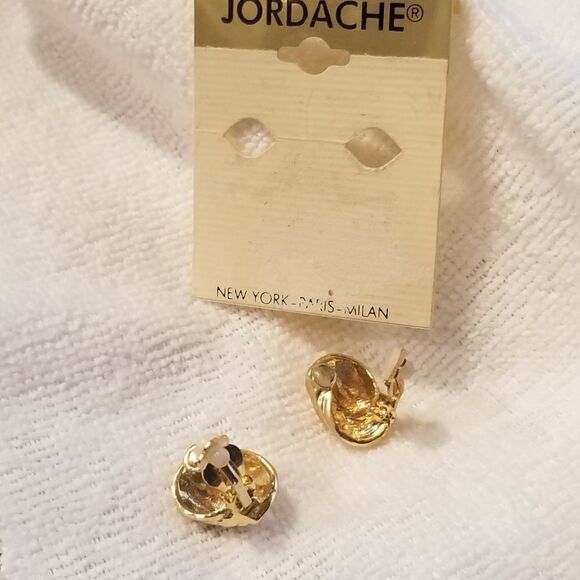 Vintage Jordache Clip On earrings never worn - Picture 10 of 10